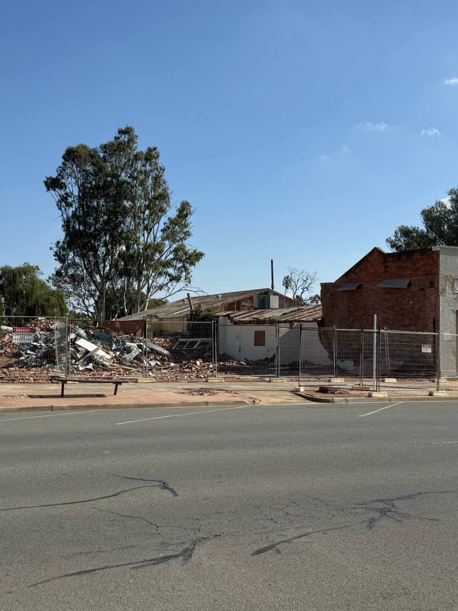 The old Deniliquin R.S.S.I.L.A and Community Centre – April&nbsp;2025